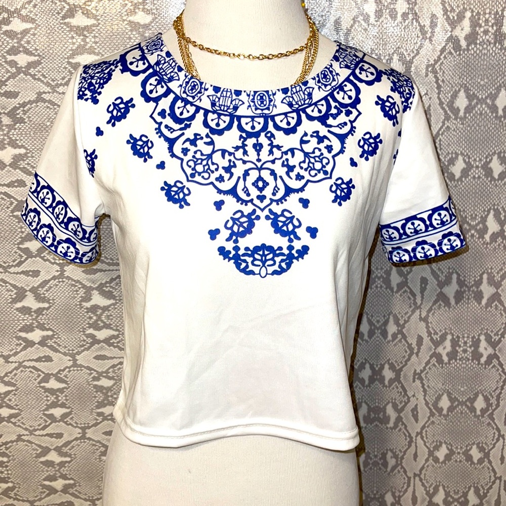 Blue Elegant Patterned Top